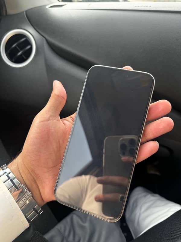 Iphone 15 pro max non pta 4