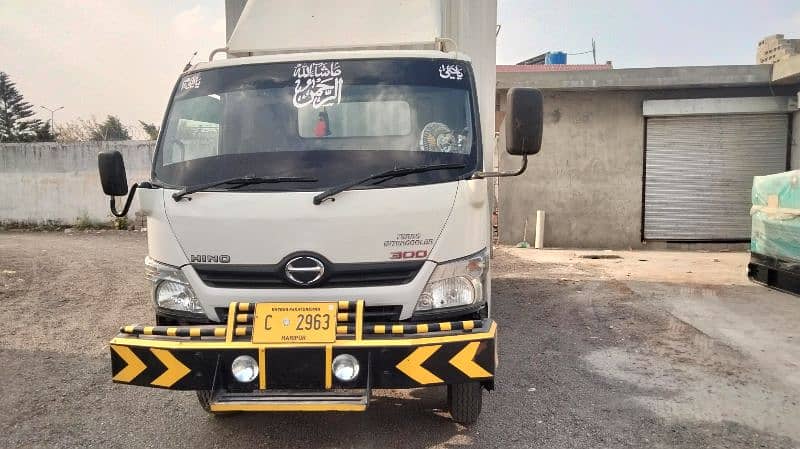 Hino Dutro 2018Model 3