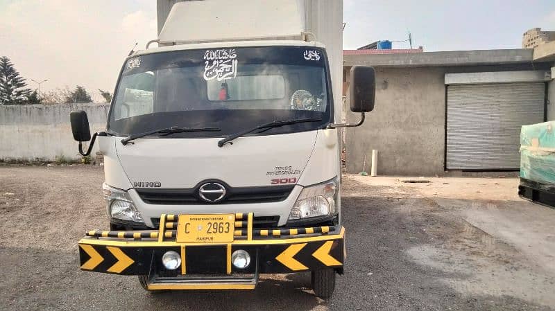 Hino Dutro 2018Model 4