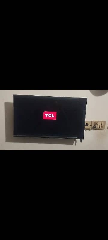 TCL brand new LED LUSH condition 6