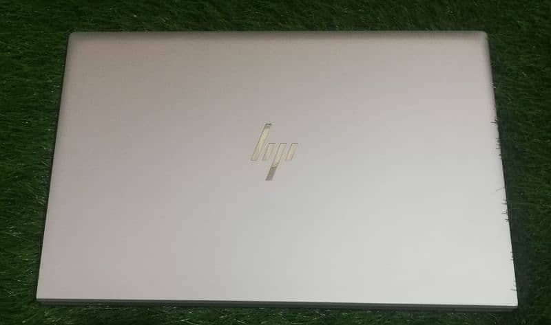 HP ElieteBook 840 G8 i5 11th Generation 16GB 512gb (Touchscreen) 3