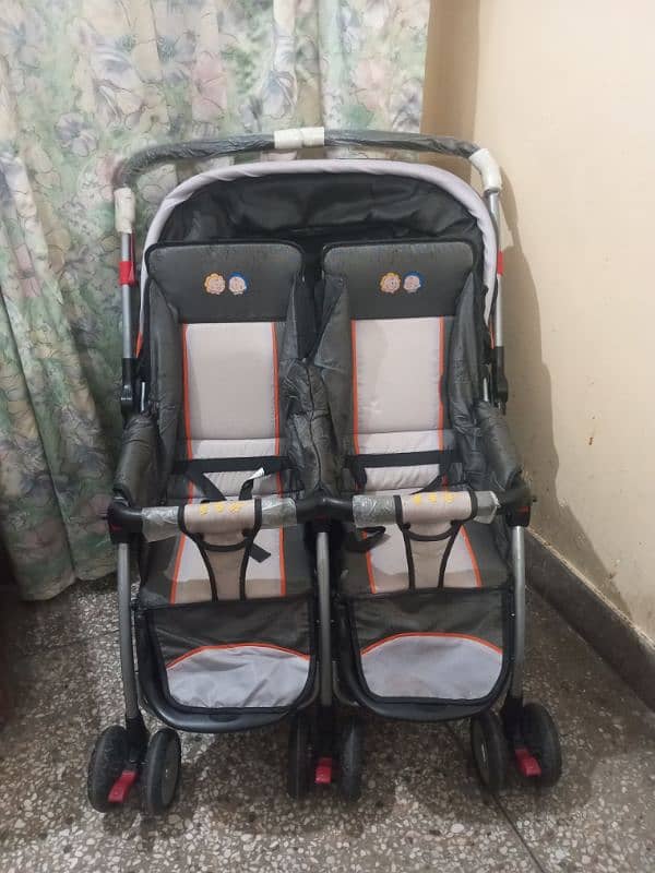 TWINS STROLLER / PRAM 6