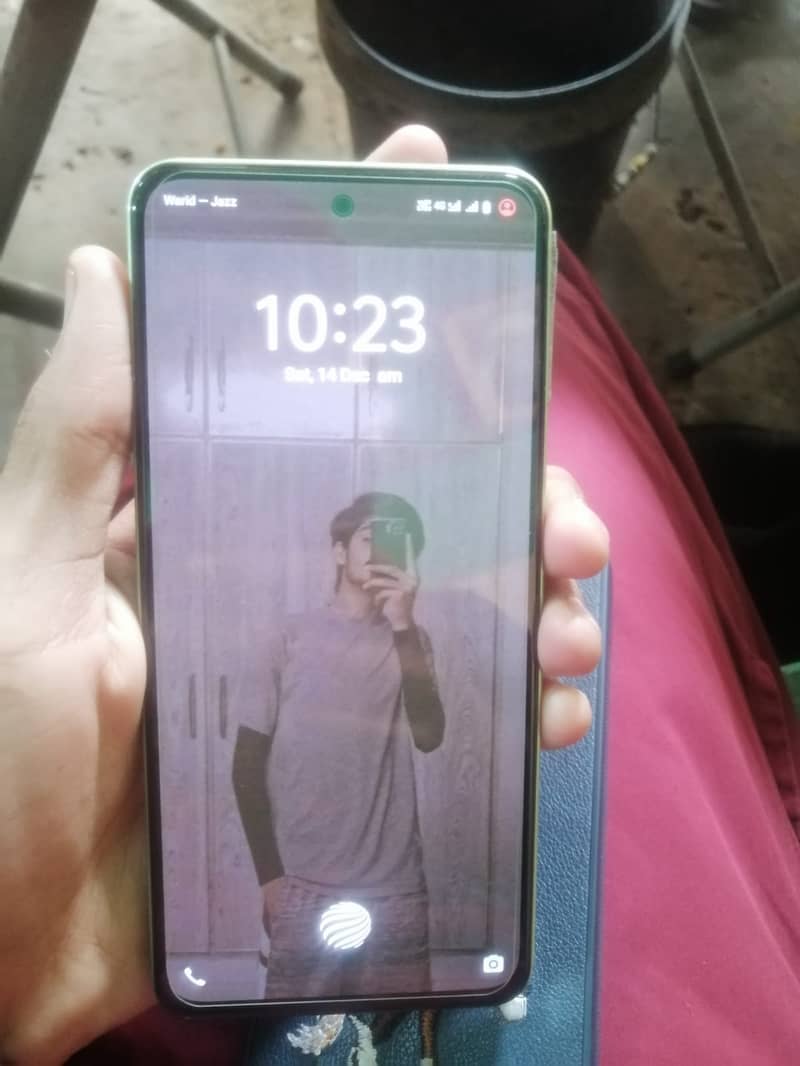 vivo y100 (8GB+8GB)Ram 256 1