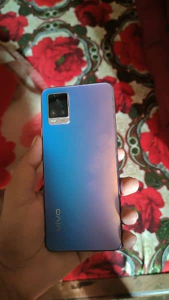 Vivo v20 8gb 128 good conditions 0