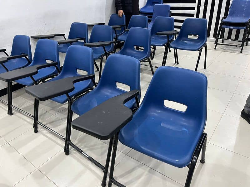 student Chairs 0