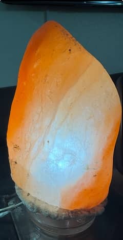 Pink salt lamp 9”X5”