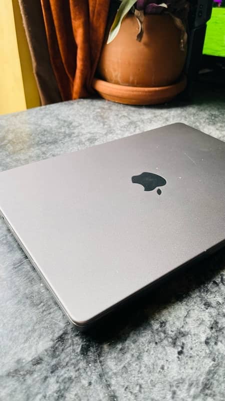 MacBook Pro M1 13” 16/32 SSD 0