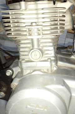 Honda 125cc for sale model 2004number Islamabad03252553595