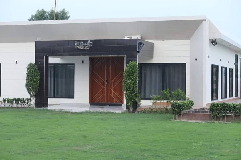 8 kanal farm house available for in barki road 13