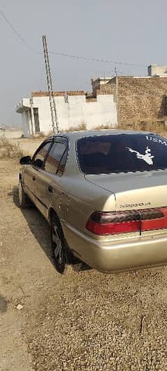 Toyota Corolla Indus 2000