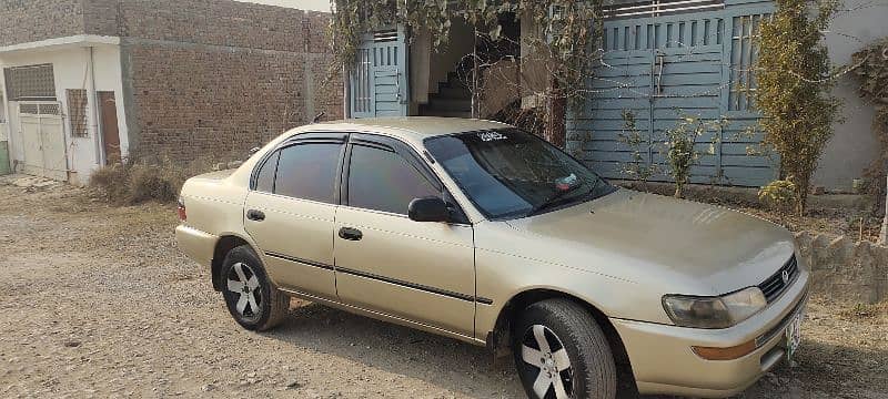 Toyota Corolla Indus 2000 2