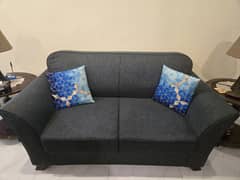 Beautiful sofa set in immaculate condition for sale