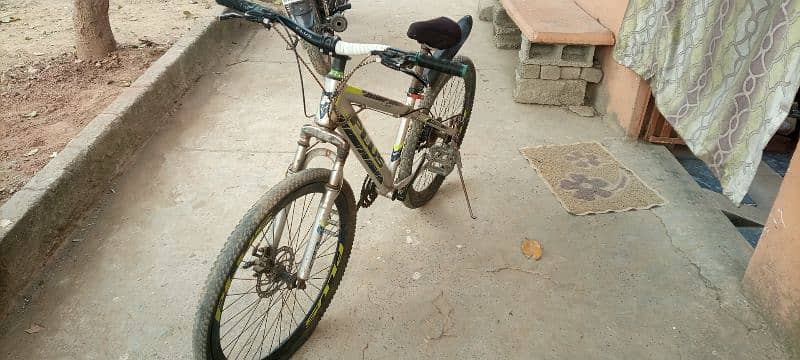 mountain bike 1