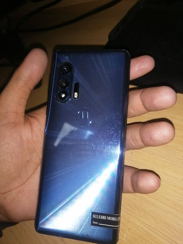 moto edge plus 2