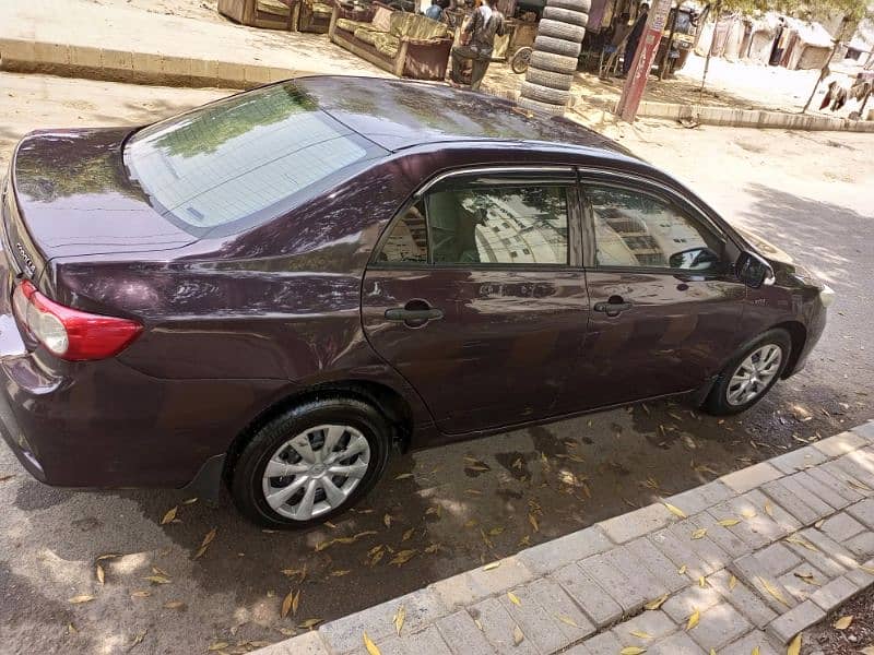 Toyota Corolla GLI 2013 4