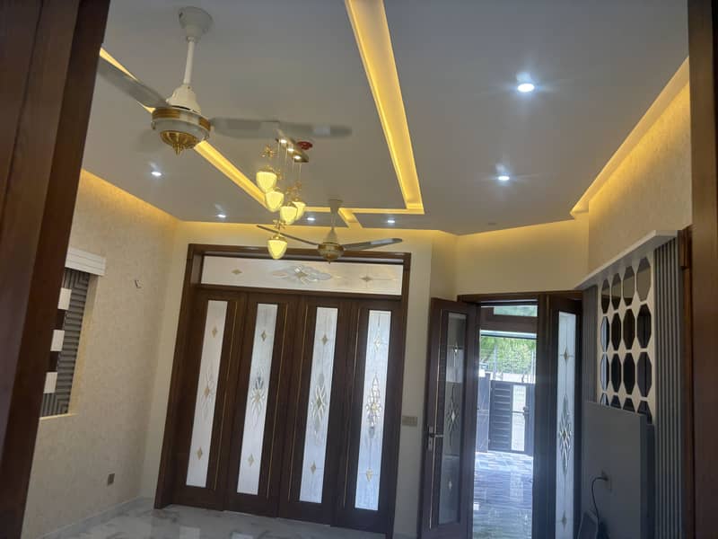 DHA RAHBAR MOST BEAUTIFUL HOUSE ON BEST LOCATION IS AVAILABLE FOR SALE 22