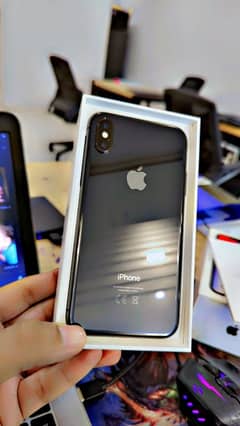 iPhone X | 64GB | PTA Approved | Waterpack