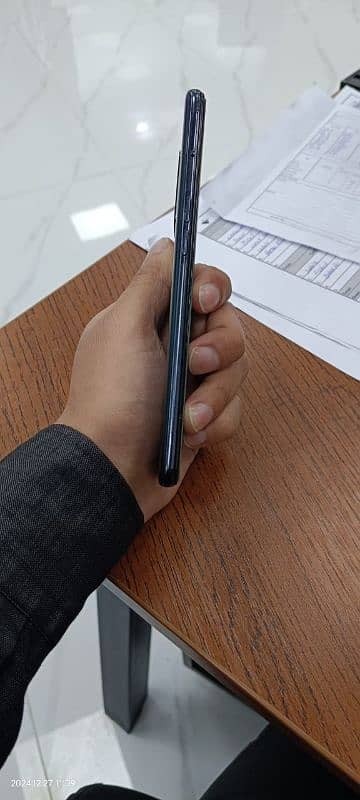 Oppo F-19 2