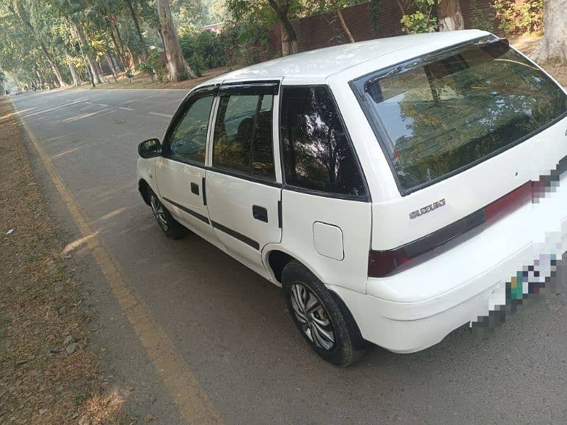 Suzuki Cultus 2006 little touching 1