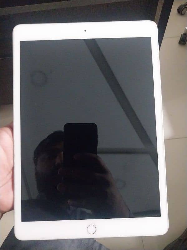 Title: iPad 7th Generation (32GB) 3