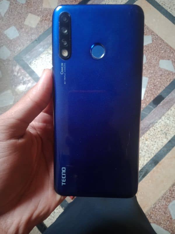 Tecno camon 12 air 4/64 8