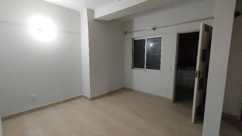 Grey noor Tower 2bed DD 11