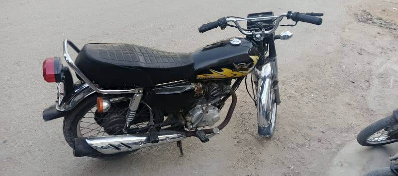 road prince CG-125 2022 model karachi no 2