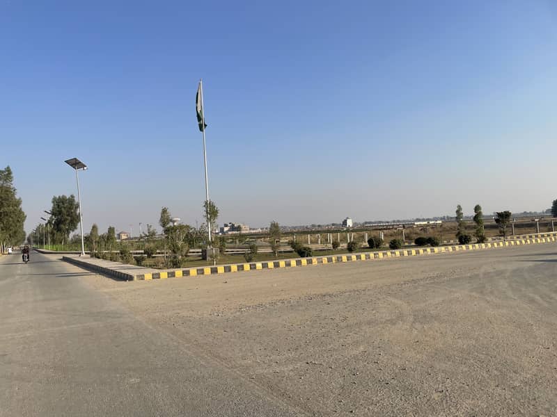 5 Marla On-Ground Plot for Sale in Block Q, LDA City Lahore Back of 300ft Road 3