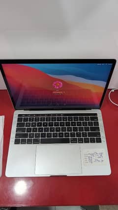 Apple MacBook Pro 2018 Core i5 16GB Ram 1TB SSD Flash Storage