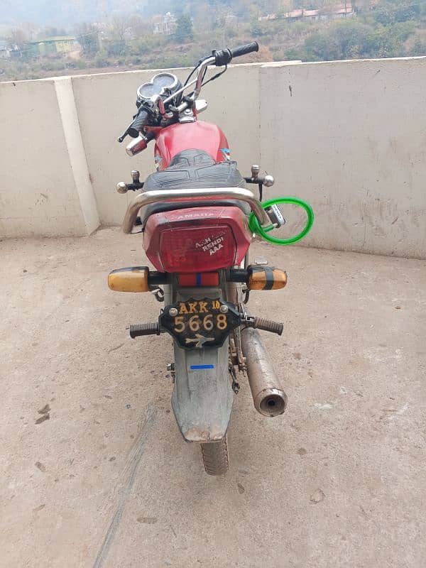 Yamaha yd 100 all ok bike ma koe kam nhe hai 2