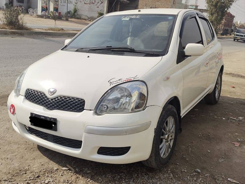 Toyota Vitz 2002 1