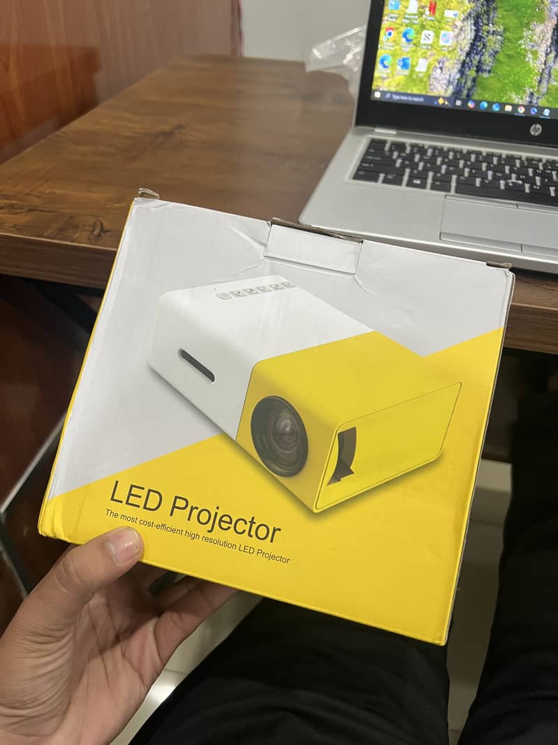 Led projector.        03442691968 only whatsapp 0