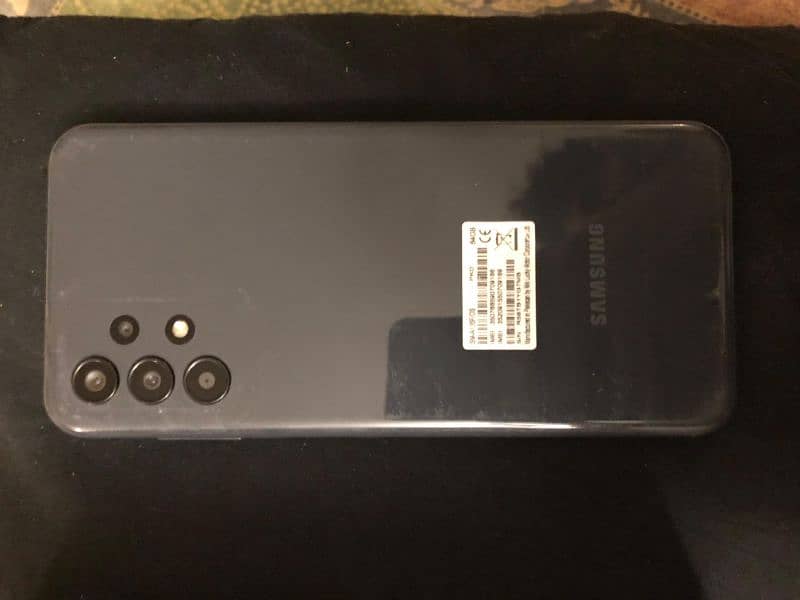 sumsung galaxy a13 10/10 condition 3