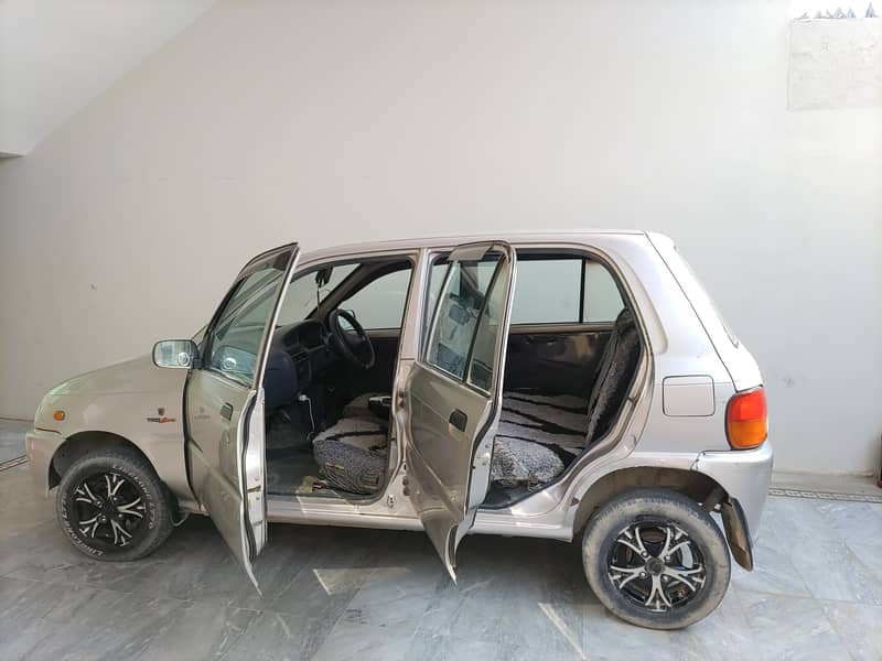 Daihatsu Cuore 2006. contact 03075265202 7