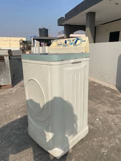 Spinner/dryer for sale, less used