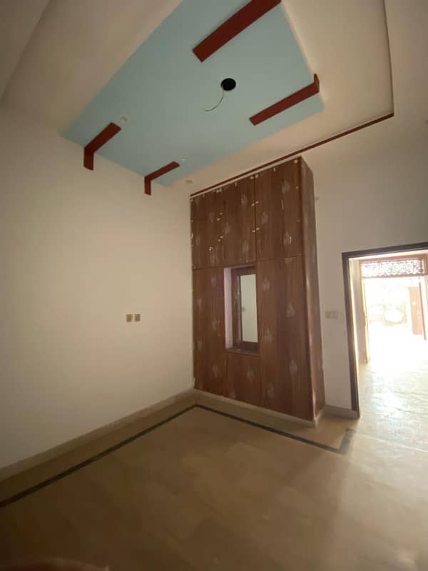 JOHAR TOWN BLOCK Q 5 MARLA BRAND NEW HOUSE FOR RENT 15