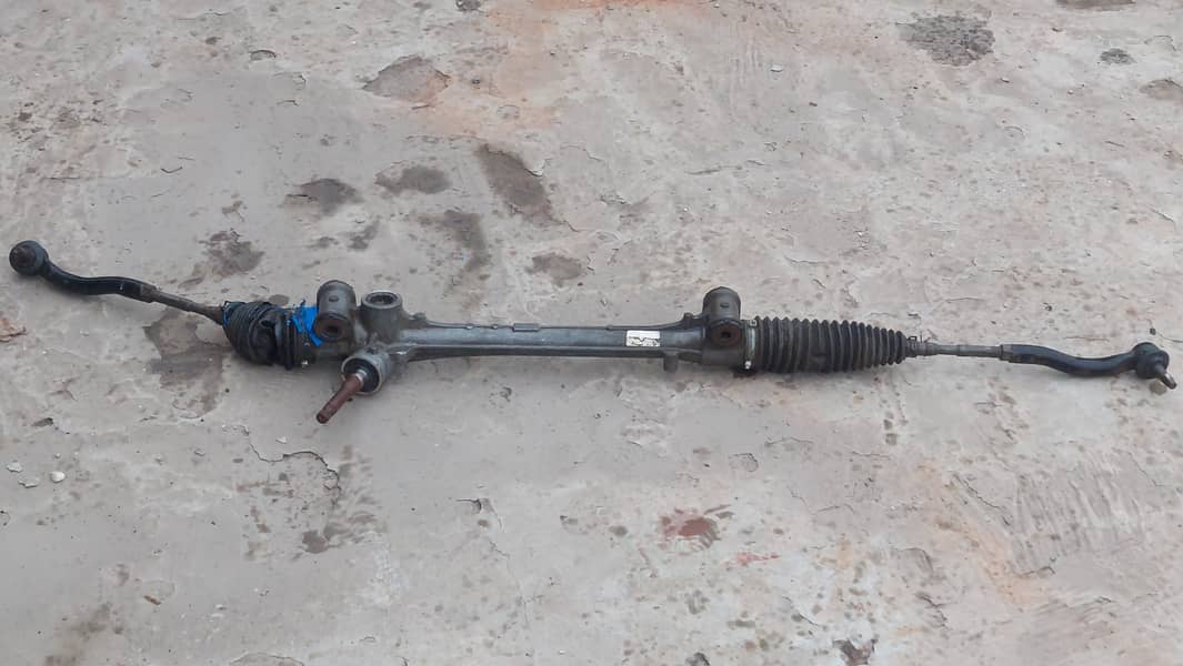 kangi vitz 2008. . Stearing rack rod with ends. . vitz 2008. 1