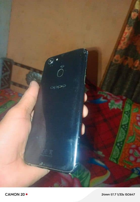 oppo f5 with box cabel he sat 7