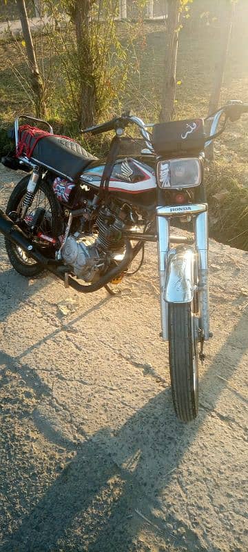 Honda CG 125 condition new 2