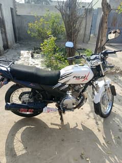 Yamaha yb125z 2019 model 10/10 conditions