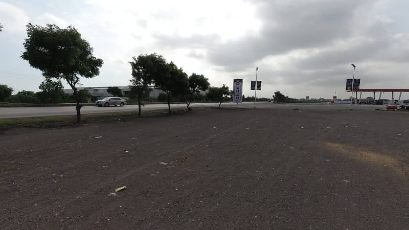 120 Sq. Yards Plot for Sale in Gulf Highway Residencia, Gulshan-e-Hadeed 4