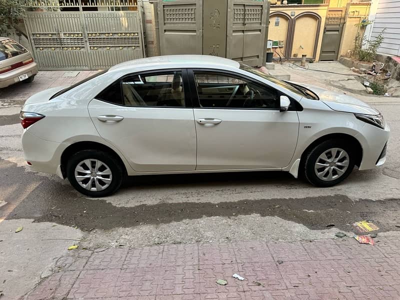 Toyota Corolla GLI 1.3 Manual 2018 8