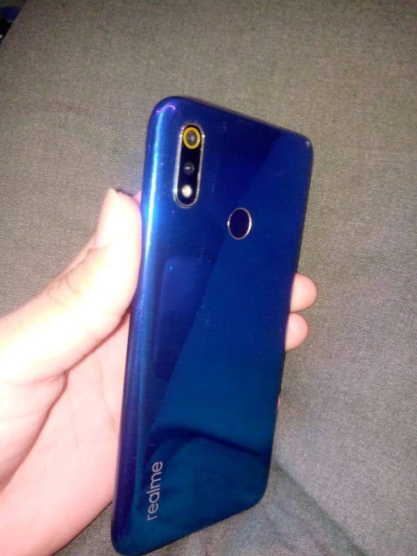 Realme 3 4/64GB only phone pta official approved. 03182439021 1