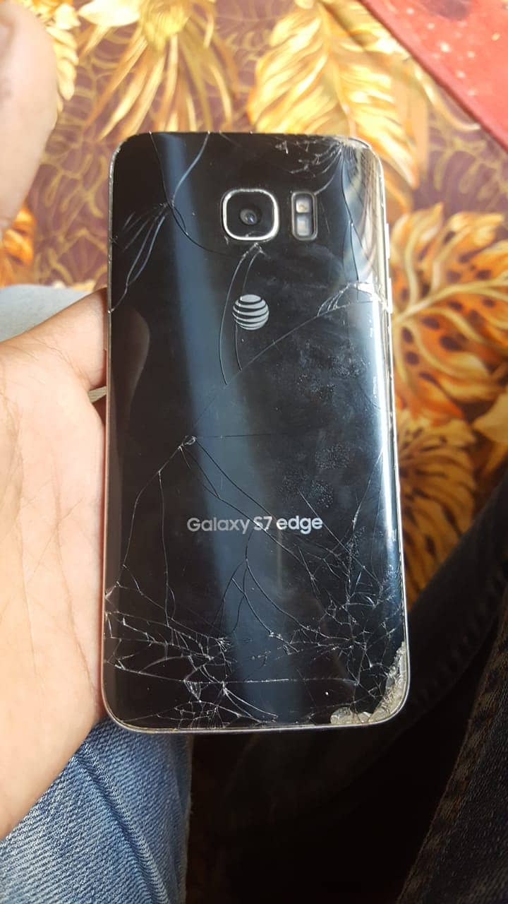 Samsung Mobile S7 Edge Back Damage Screen Line Dot 1