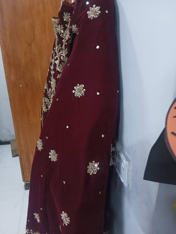 Bridal lehnga by Mohsin Ranjha, 13