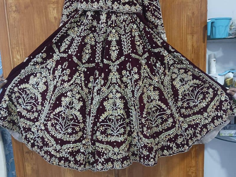 Bridal lehnga by Mohsin Ranjha, 17