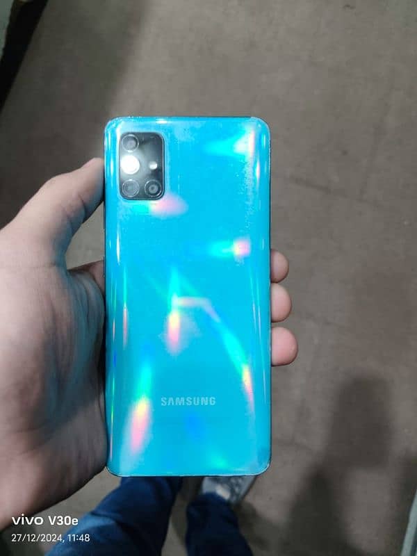 Samsung a51 5