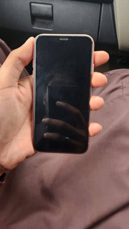 iPhone XR for urgent sale 2