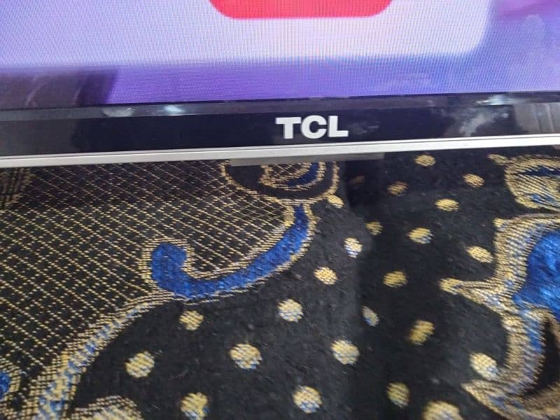 TCL Smart LED 40 inch 03124008516 8