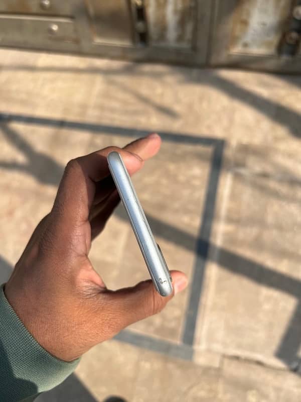 iPhone 8+ official pta approved 4